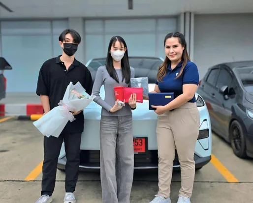 ทีมส่งมอบรถ